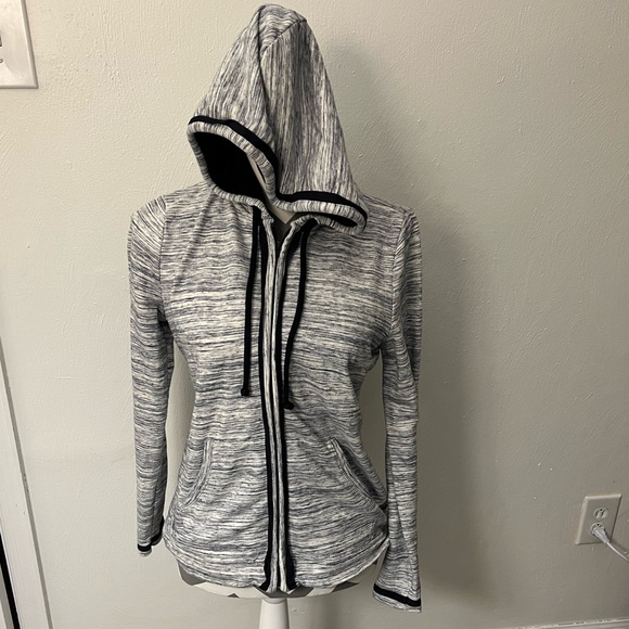 Talbots Womens Long sleeve Hooded Full zip pockets jacket size SP - Picture 1 of 4